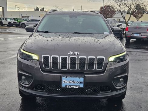 Certified 2021 Jeep Cherokee Latitude Lux w/ Trailer Tow Group image 9