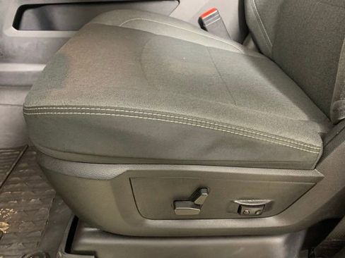 Used 2021 RAM 3500 Big Horn w/ Level 1 Equipment Group image 15