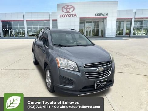 Used 2015 Chevrolet Trax LT w/ LT Plus Package FWD image 30