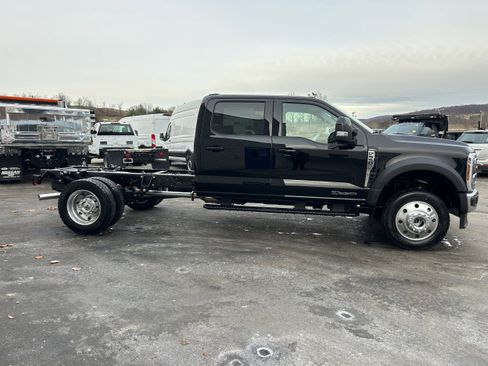 New 2026 Ford F550 4x4 Crew Cab image 12