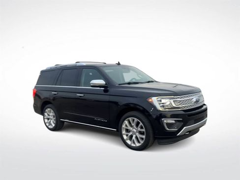 Used 2019 Ford Expedition Platinum image 2