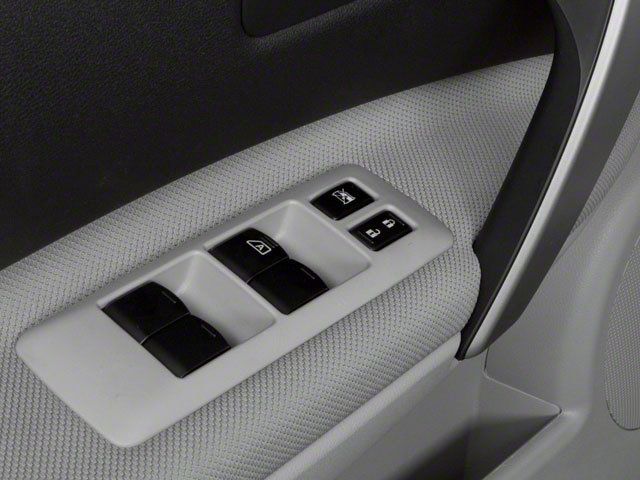 Used 2013 Nissan Rogue S AWD/4WD image 21