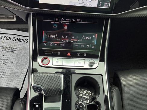 Used 2024 Audi SQ8 Premium Plus w/ 23" Wheel Package image 25