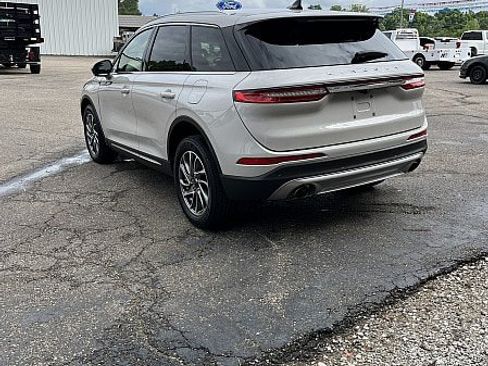 Used 2022 Lincoln Corsair FWD image 5