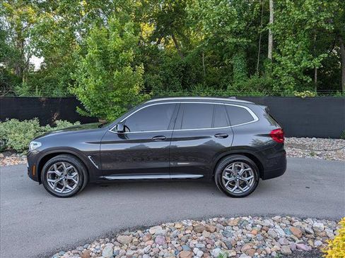 Used 2021 BMW X3 xDrive30i w/ Premium Package AWD/4WD image 2
