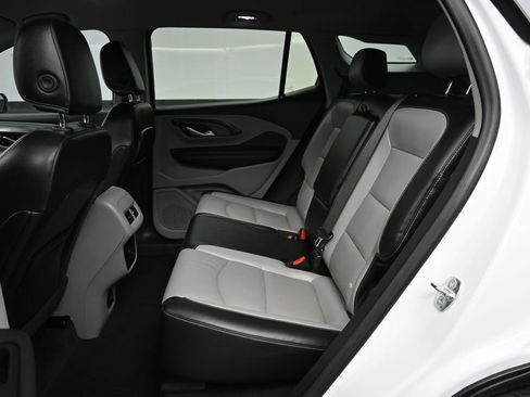 Used 2023 GMC Terrain SLT w/ Tech Package AWD/4WD image 15