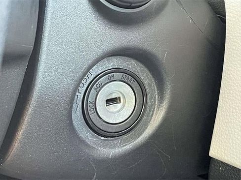 Used 2023 Toyota Corolla LE image 56