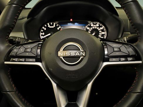 Certified 2024 Nissan Altima 2.5 SR image 19