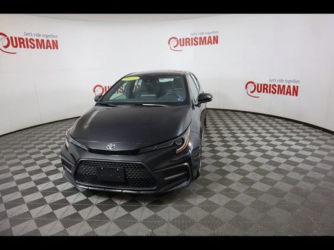 Used 2022 Toyota Corolla SE w/ Carpet Mat Package (TMS) FWD image 1