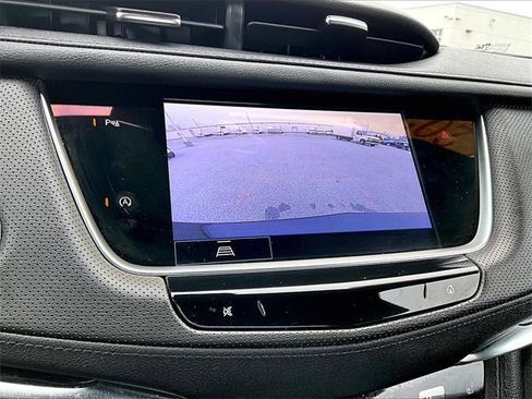 Used 2023 Cadillac XT5 Premium Luxury image 24