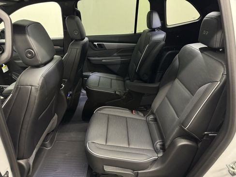 New 2026 Buick Enclave Sport Touring image 32