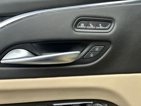 Used 2023 Cadillac Escalade Premium Luxury w/ Performance Package image 24