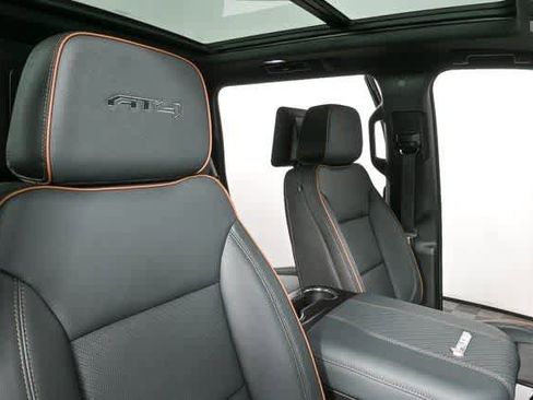 New 2025 GMC Yukon XL AT4 w/ AT4 Premium Plus Package image 25