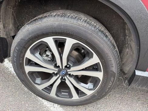 Used 2023 Subaru Forester Limited image 15