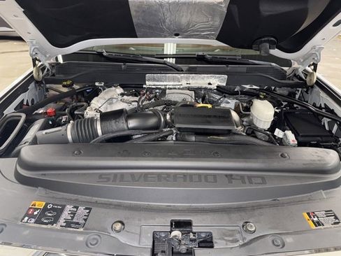 Used 2019 Chevrolet Silverado 3500 High Country w/ Duramax Plus Package image 28