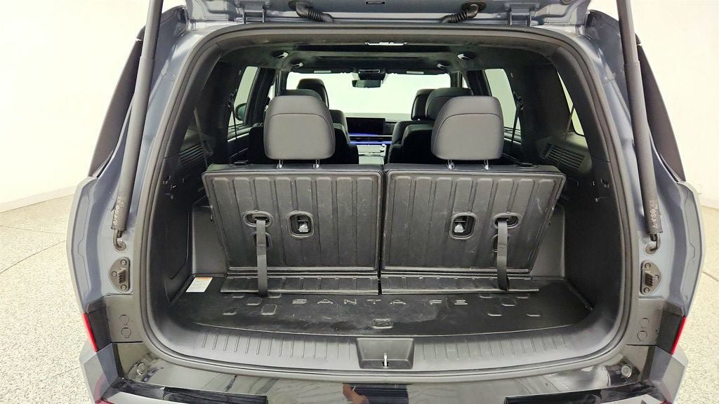 Used 2025 Hyundai Santa Fe Calligraphy AWD/4WD image 22