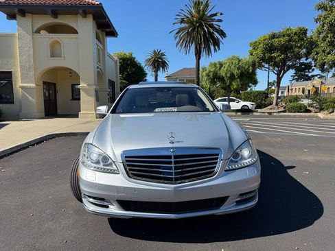 Used 2012 Mercedes-Benz S 550 image 11