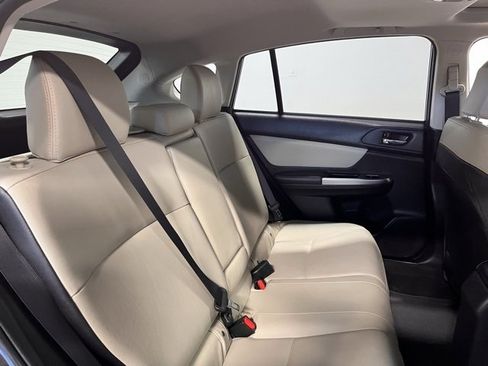 Used 2016 Subaru Crosstrek 2.0i Limited image 12