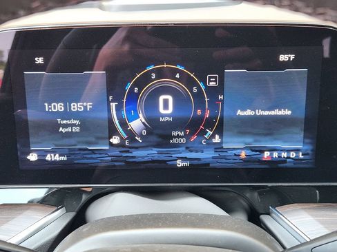 New 2025 Chevrolet Suburban Premier image 12