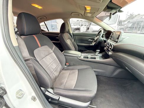 Used 2020 Nissan Sentra SR FWD image 33