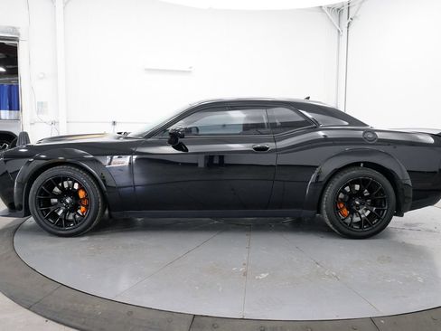 Used 2022 Dodge Challenger R/T Scat Pack RWD image 4