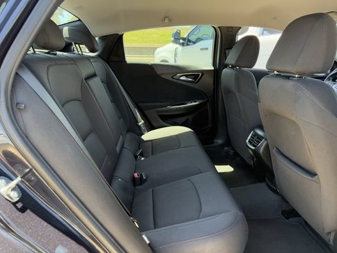 Used 2023 Chevrolet Malibu LT FWD image 29