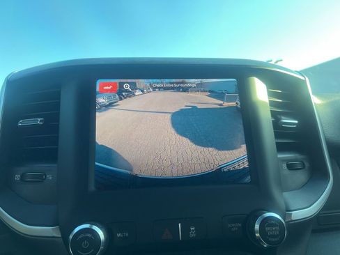 Used 2023 RAM 2500 Big Horn w/ Level 1 Equipment Group image 26