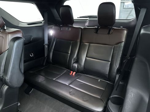 Used 2023 Ford Explorer Platinum w/ Technology Package image 24