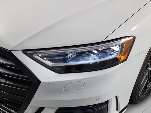 Used 2021 Audi A8 L 3.0T image 30