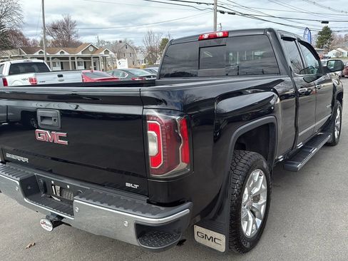 Used 2018 GMC Sierra 1500 SLT w/ SLT Premium Package AWD/4WD image 11