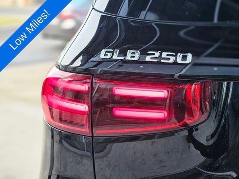 Certified 2026 Mercedes-Benz GLB 250 4MATIC image 9