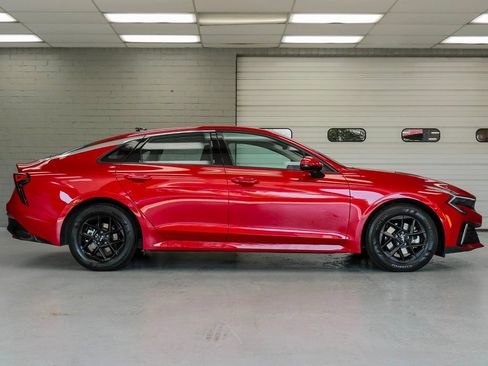 Used 2025 Kia K5 LXS FWD image 3
