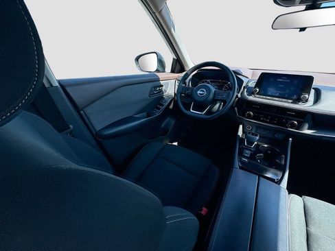 Used 2023 Nissan Rogue S FWD image 25
