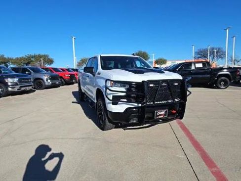 Used 2023 Chevrolet Silverado 1500 LT Trail Boss AWD/4WD image 33