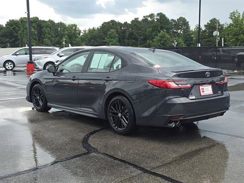 Certified 2025 Toyota Camry SE image 4