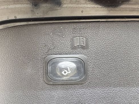Used 2014 Ford Escape Titanium w/ Equipment Group 401A FWD image 26
