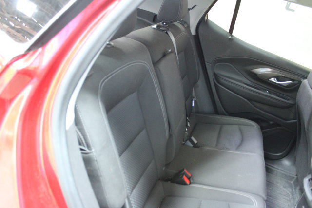 Used 2024 GMC Terrain SLE w/ Driver Convenience Package AWD/4WD image 9