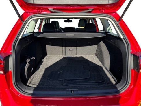 Used 2018 Volkswagen Golf Alltrack SE image 28