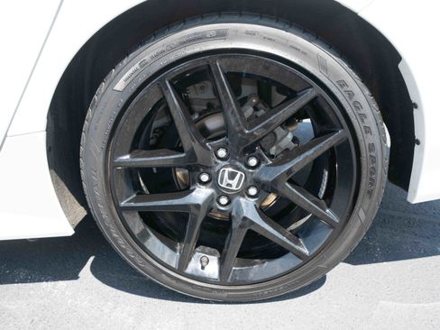 Used 2023 Honda Civic Sport image 28