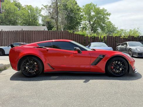Used 2016 Chevrolet Corvette Z06 w/ Battery Protection Package RWD image 5
