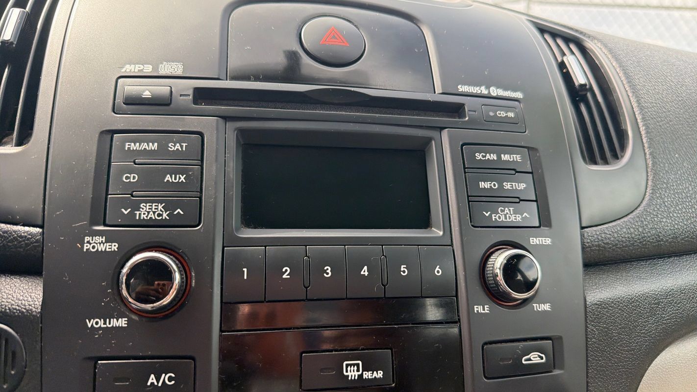 Used 2012 Kia Forte EX FWD image 12