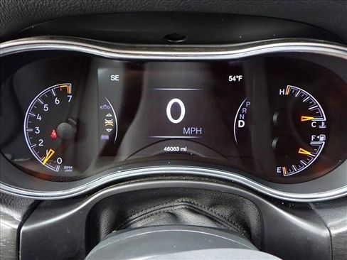 Used 2018 Jeep Grand Cherokee Limited image 26