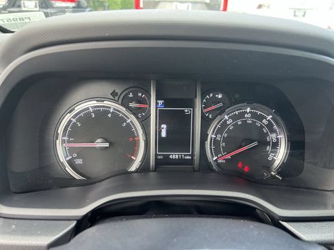 Used 2024 Toyota 4Runner TRD Off-Road Premium w/ Off Road Premium Plus Package AWD/4WD image 21