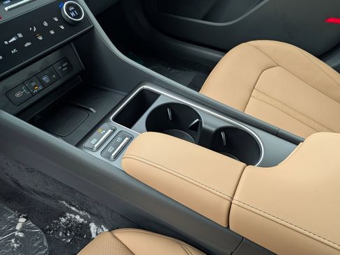 New 2026 Hyundai Sonata Limited image 14