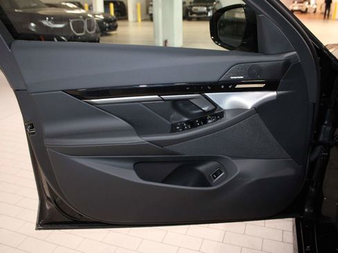 New 2026 BMW 530i image 10