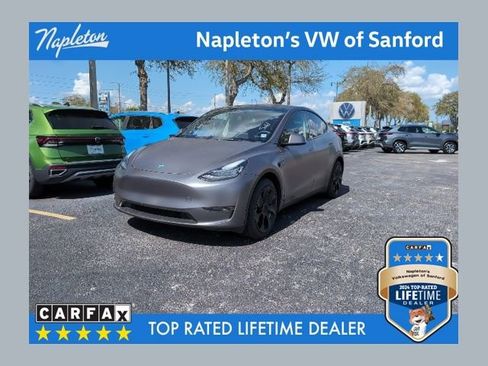 Used 2023 Tesla Model Y Long Range image 1
