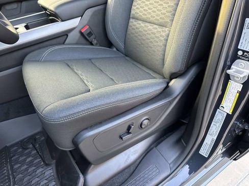 New 2026 RAM 1500 Big Horn AWD/4WD image 19