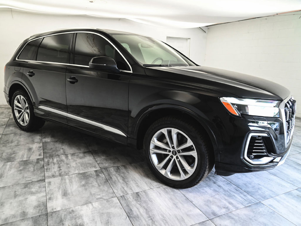 Used 2025 Audi Q7 3.0T Premium Plus w/ Premium Plus Package AWD/4WD image 3