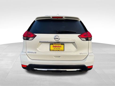 Used 2017 Nissan Rogue SL w/ SL Premium Package image 8