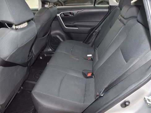 Used 2023 Toyota RAV4 LE FWD image 12